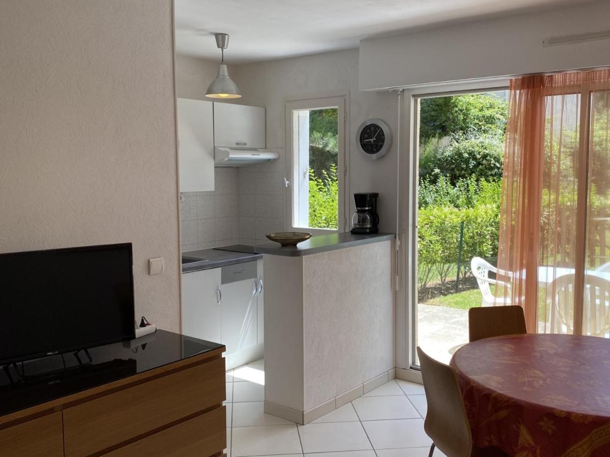 דירות Cabourg : Studio Rez-De-Jardin Proche Plage, Animaux Acceptes, Tv, Wi-Fi Optionnel - Fr-1-487-331 מראה חיצוני תמונה